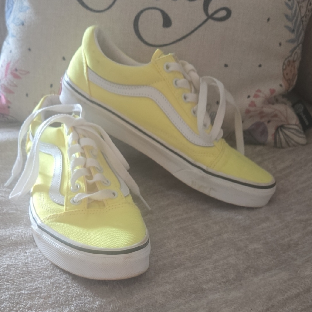 Vans Women's Bright Yellow Canvas Sneakers